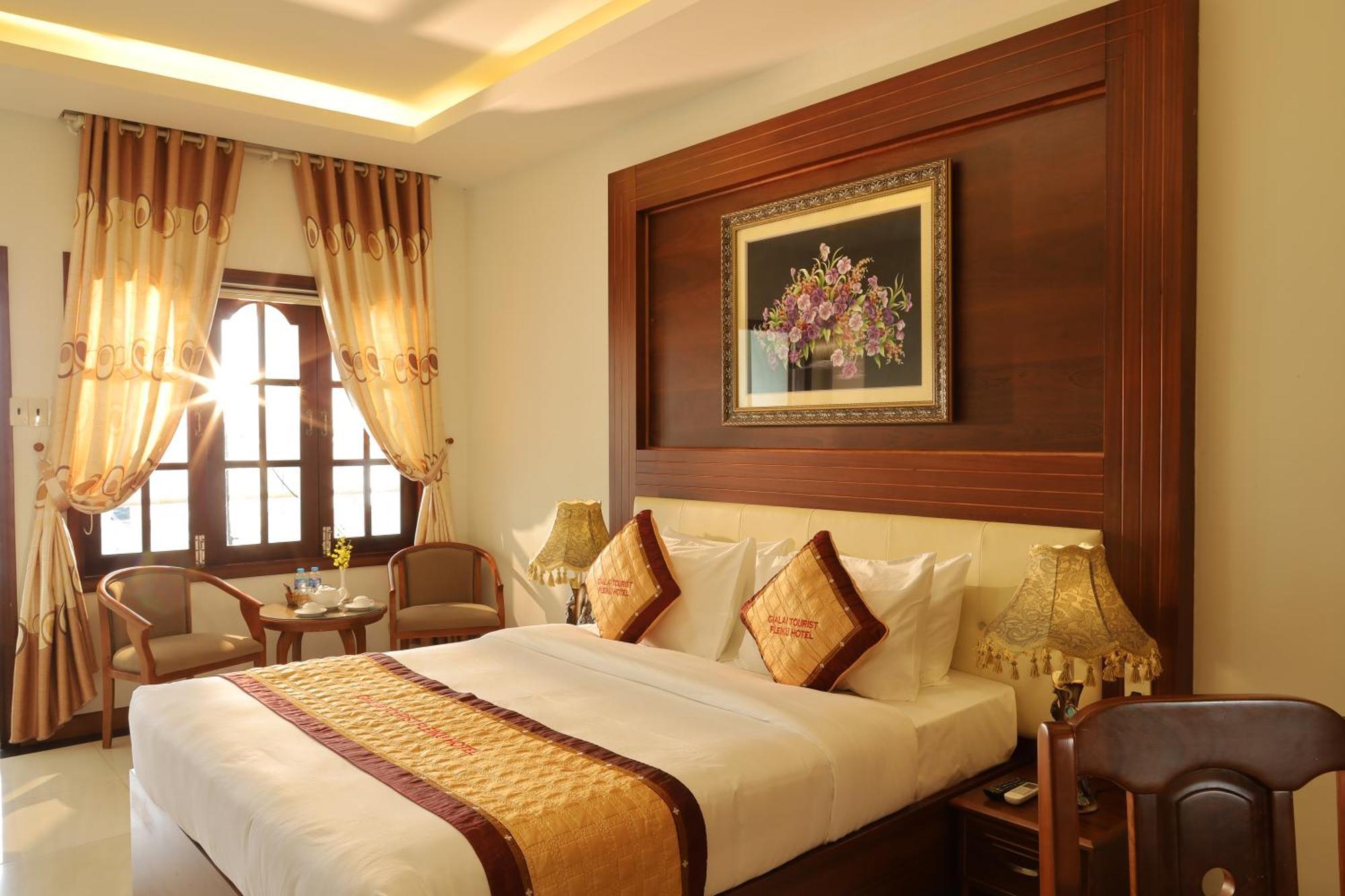 Pleiku Hotel By Gia Lai Tourist Exterior photo