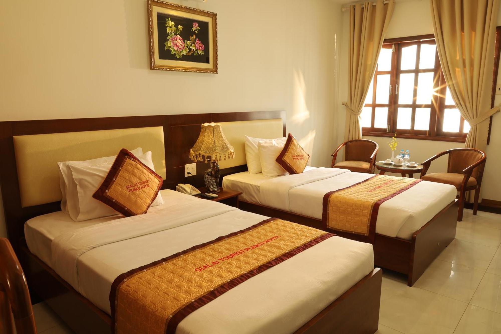 Pleiku Hotel By Gia Lai Tourist Exterior photo