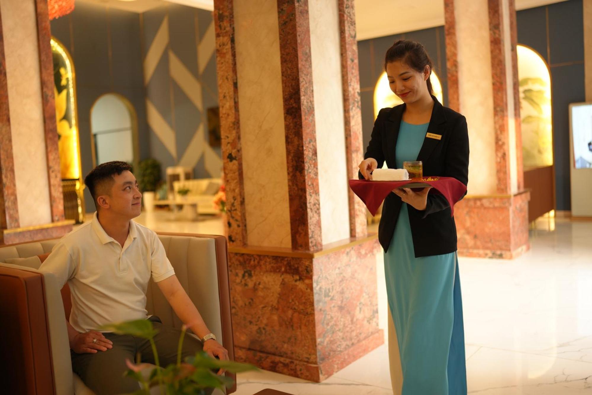 Pleiku Hotel By Gia Lai Tourist Exterior photo